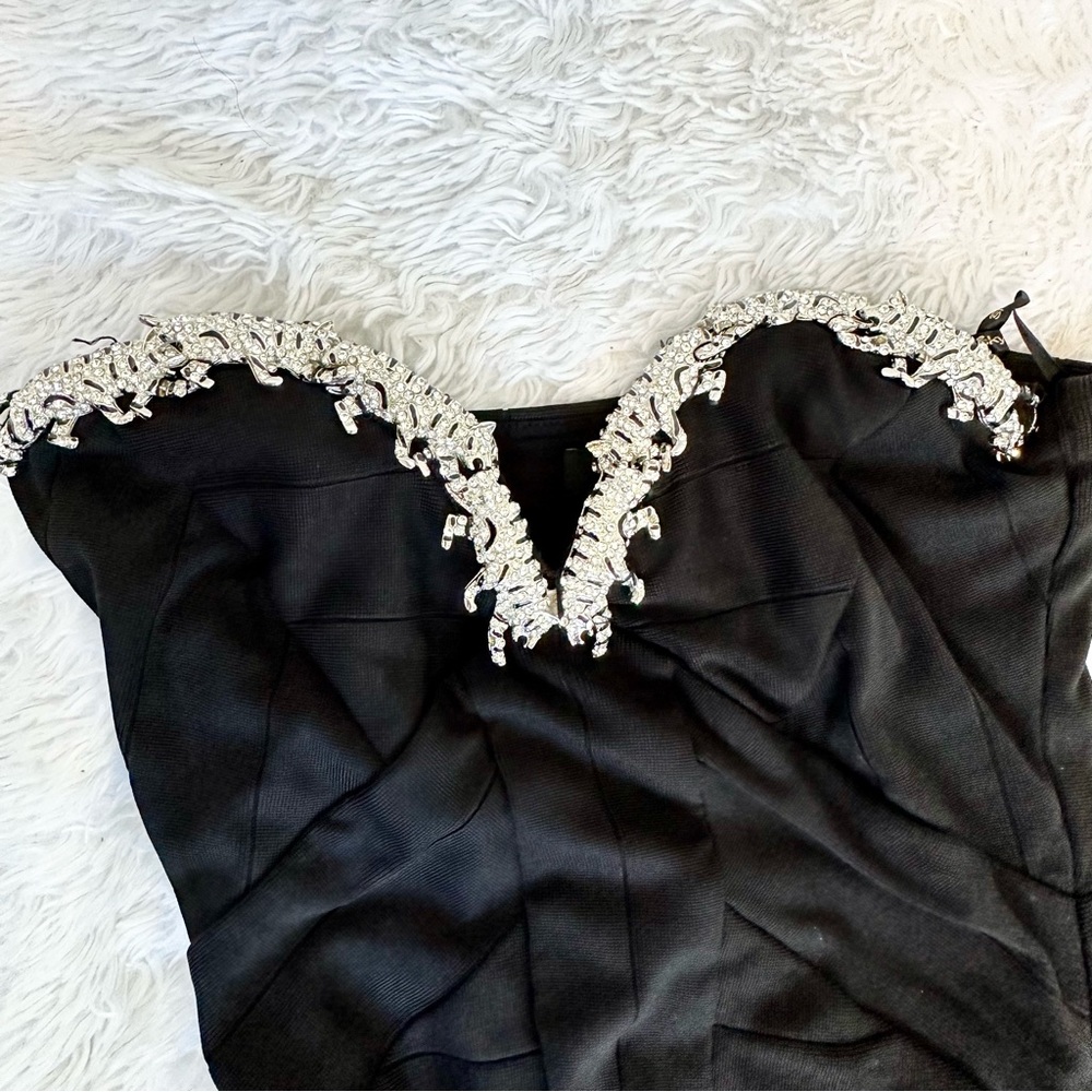 Sky Black Strapless Bandage Tiger Rhinestone Dress - Picture 11 of 14